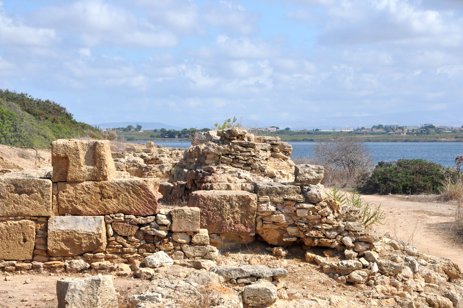 Isola di Mozia (Photo license: CC BY 2.0)